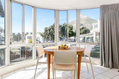 Village Apartments - Camps Bay - image 11