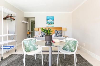 Beach Studios- Camps Bay - image 19