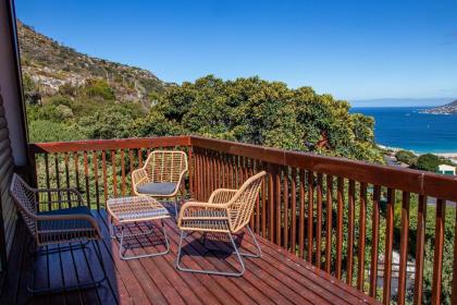 Peaceful Mountain Home with Views over False Bay - image 14