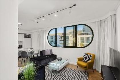 Tunyhuys Upper City Contemporary Living - image 16