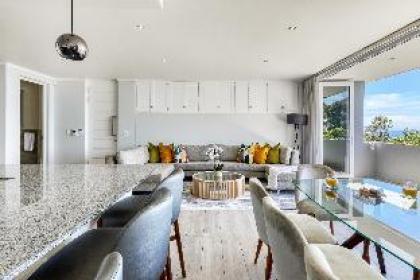 Rocha Villa - Camps Bay - image 18