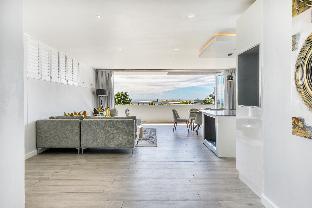 Rocha Villa - Camps Bay - image 7