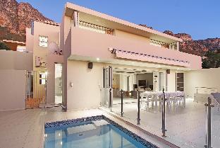 Ravensteyn Villa - Camps Bay - image 4