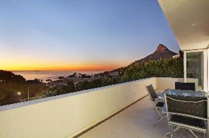 Ravensteyn Villa - Camps Bay - image 5