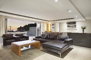 Ravensteyn Villa - Camps Bay - image 6