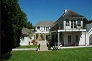 Constantia White Lodge Guest House - image 2