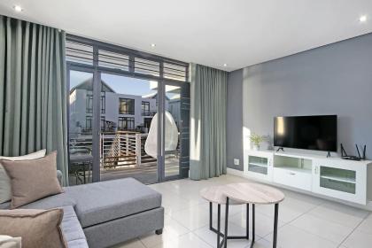 Eden on the Bay 117 by HostAgents Cape Town 