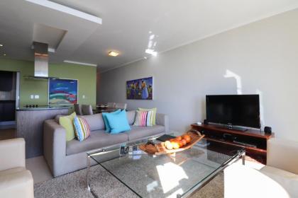 Camps Bay One Bedroom apartment - luxury stay with sea viea - image 8