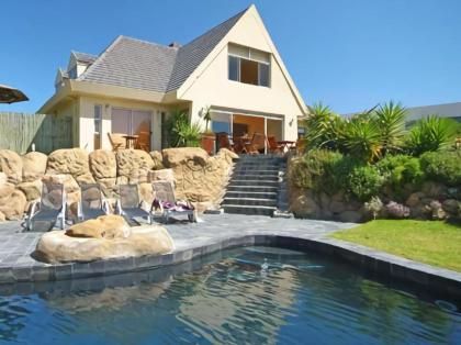 Mandalay Beach Guest  House Cape Town