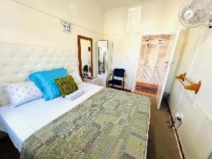 Executive Accommodation Bellville - image 18