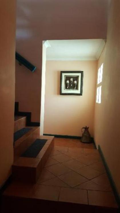 Durbanville Stay: 3 bedroom apartment - image 9