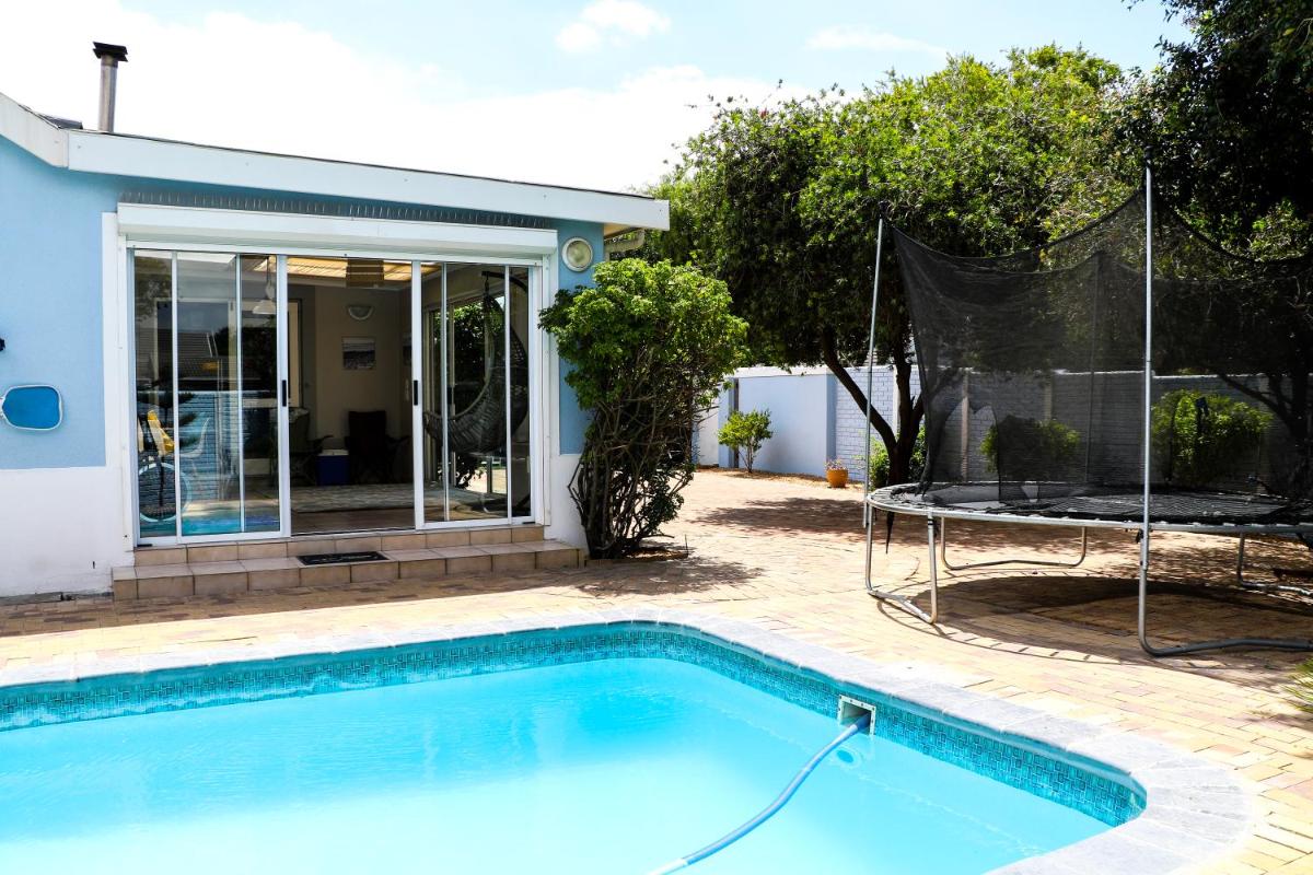 Zithelo Guest House - image 4