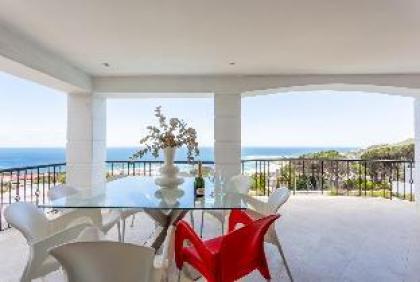 Casa Blanca - Camps Bay - image 8