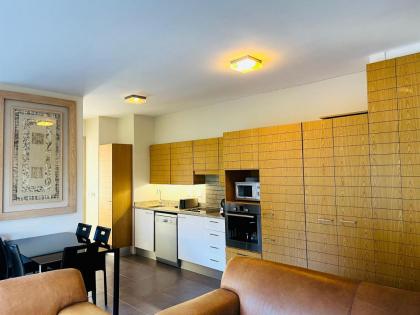 Lovely one bedroom in The Glen Camps Bay - image 9