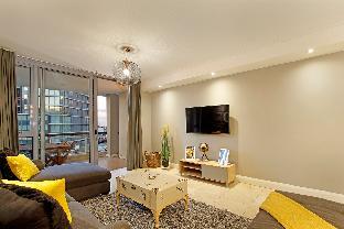 Waterfront Apartment in Cape Town! - image 6