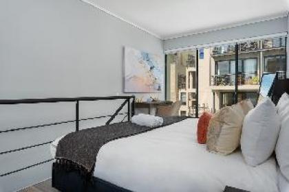 Oasis on Adderley  1-bed Loft  Balcony  Pool - image 14