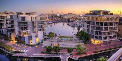 One Bedroom Apartment - fully equipped Waterfront based Va Marina Residential - image 11