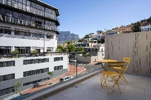 Home Suite Hotels De Waterkant - image 4