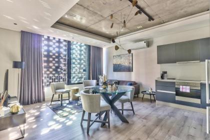 De Waterkant stylish unit no loadshedding - image 9