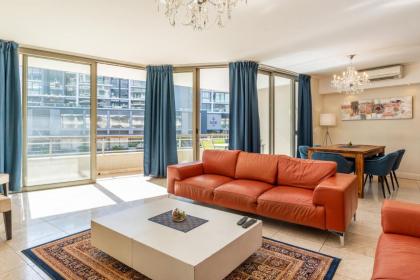 V&A Waterfront Luxury Apartments by McStay - image 3