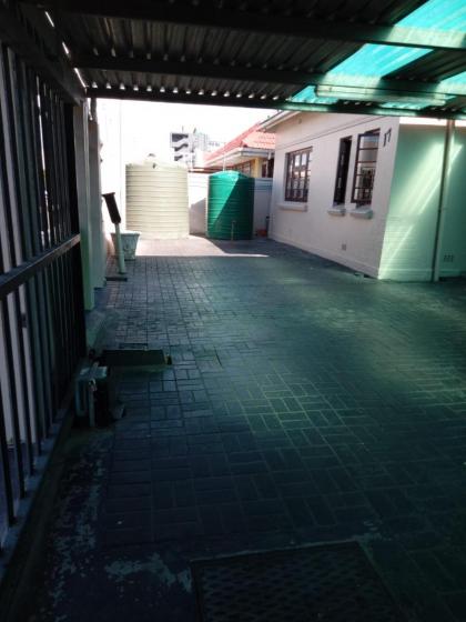 Essential Guest House Parow - image 16