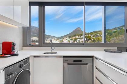 Panoramic Mountain Views - 702 on Strand Cape Town - image 13