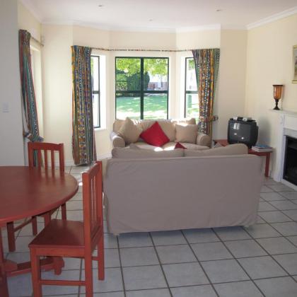 Constantia Cottage - image 6