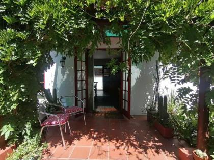 Botanical garden cottage on the foot of the Helderberg - image 8