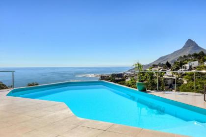 Callisto Camps Bay - Villa with Pool & Ocean Views - image 7