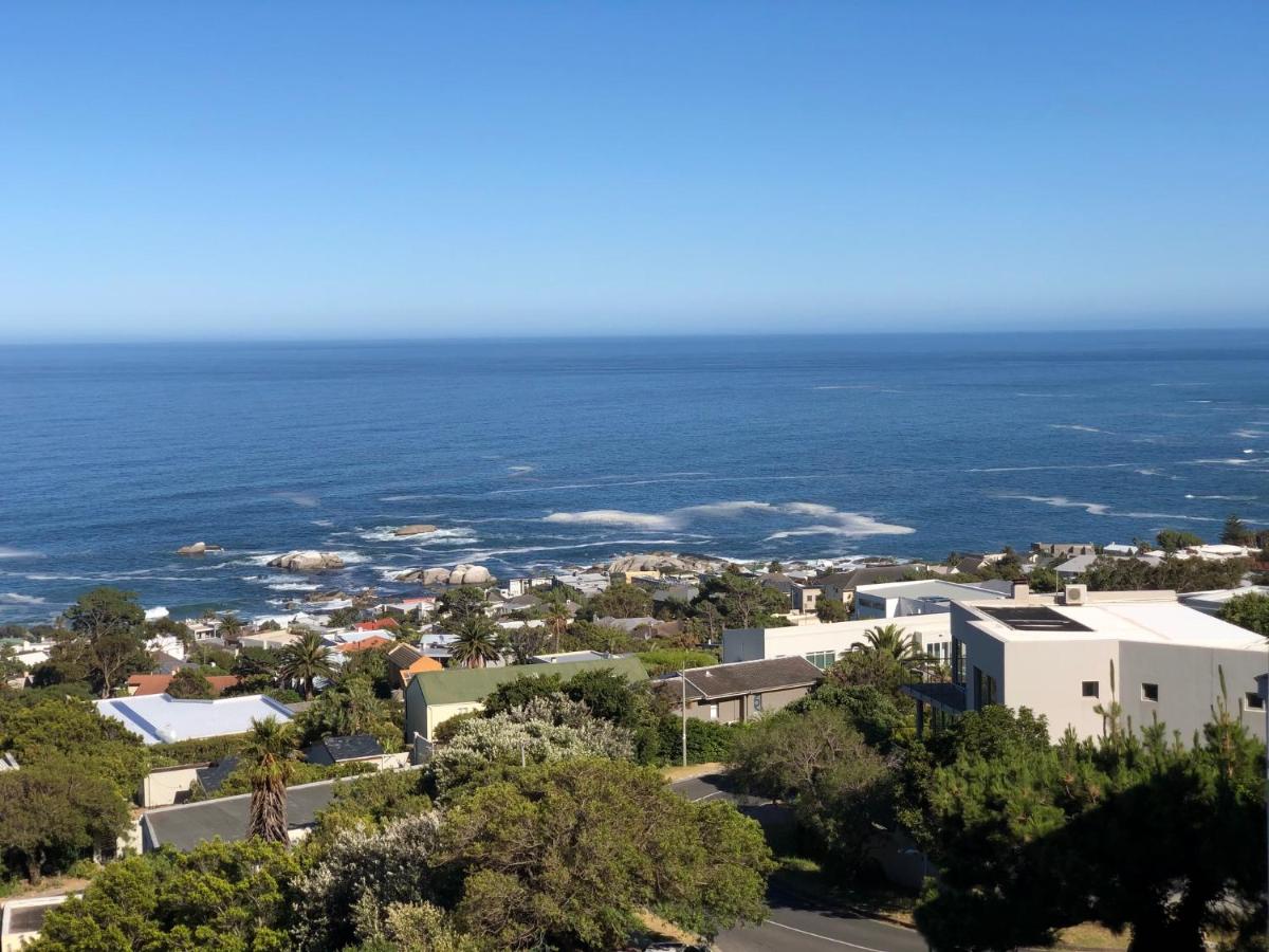 Camps Bay Blue Self-Catering Studios - image 2