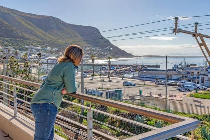 Harbour facing Penthouse - image 13