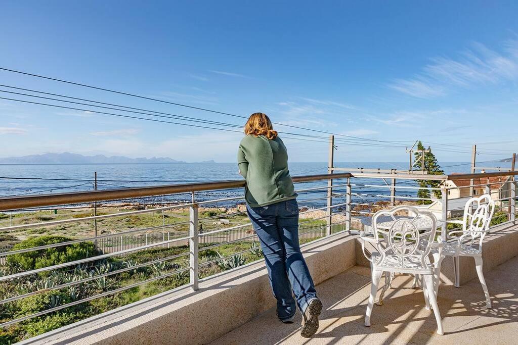 Harbour facing Penthouse - image 6