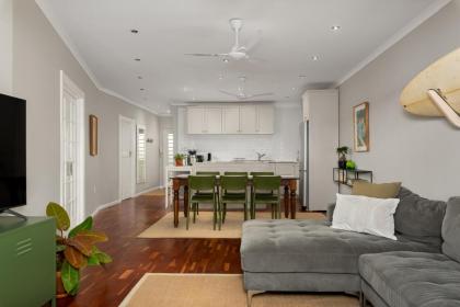 Shaftesbury Luxury Apartments - image 11