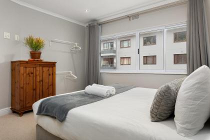 Shaftesbury Luxury Apartments - image 20