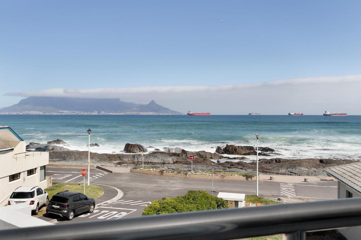 Villa by the Ocean Blouberg Village - image 5