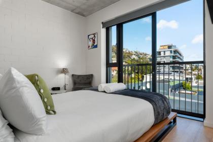 Stylish Fresnaye Studio - The Ivory 403 - image 10