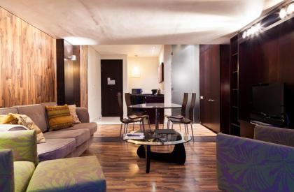 Colosseum Luxury Hotel - image 10