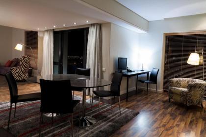 Colosseum Luxury Hotel - image 18