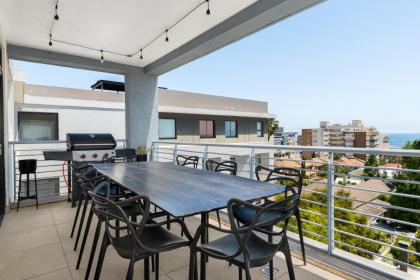 Penthouse Living in Sea Point l Ocean Views - image 13