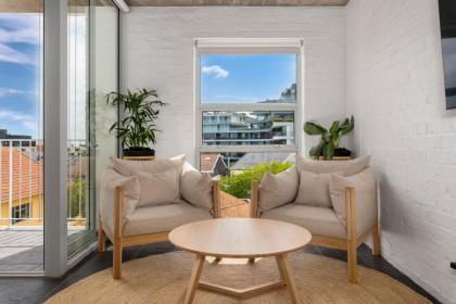 Westwind Light & Bright Luxury Apartment - image 13