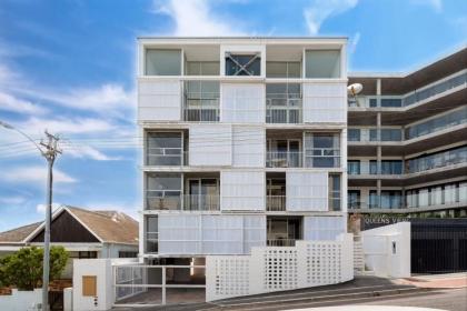 Westwind Light & Bright Luxury Apartment - image 15