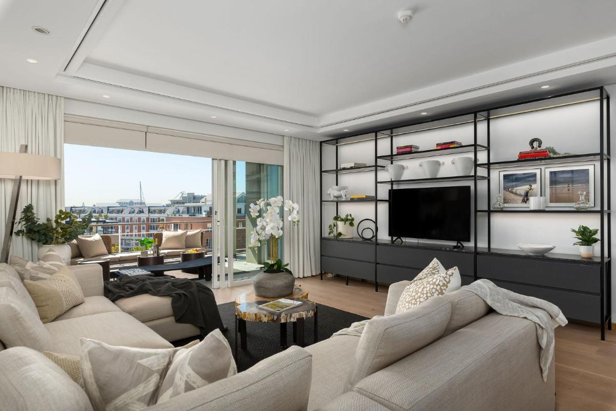 V&A Waterfront - Apartment D501 - Rental by Love Luxury Homes - image 5