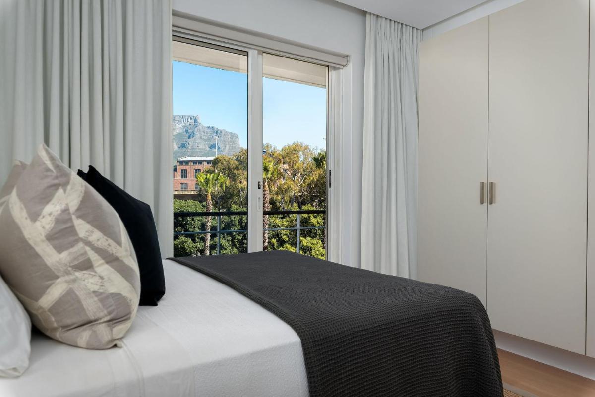 V&A Waterfront - Apartment D501 - Rental by Love Luxury Homes - image 6