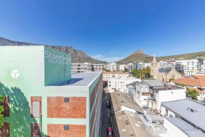 Modern Tranquil Studio Apartment Cape Town CBD! - image 13