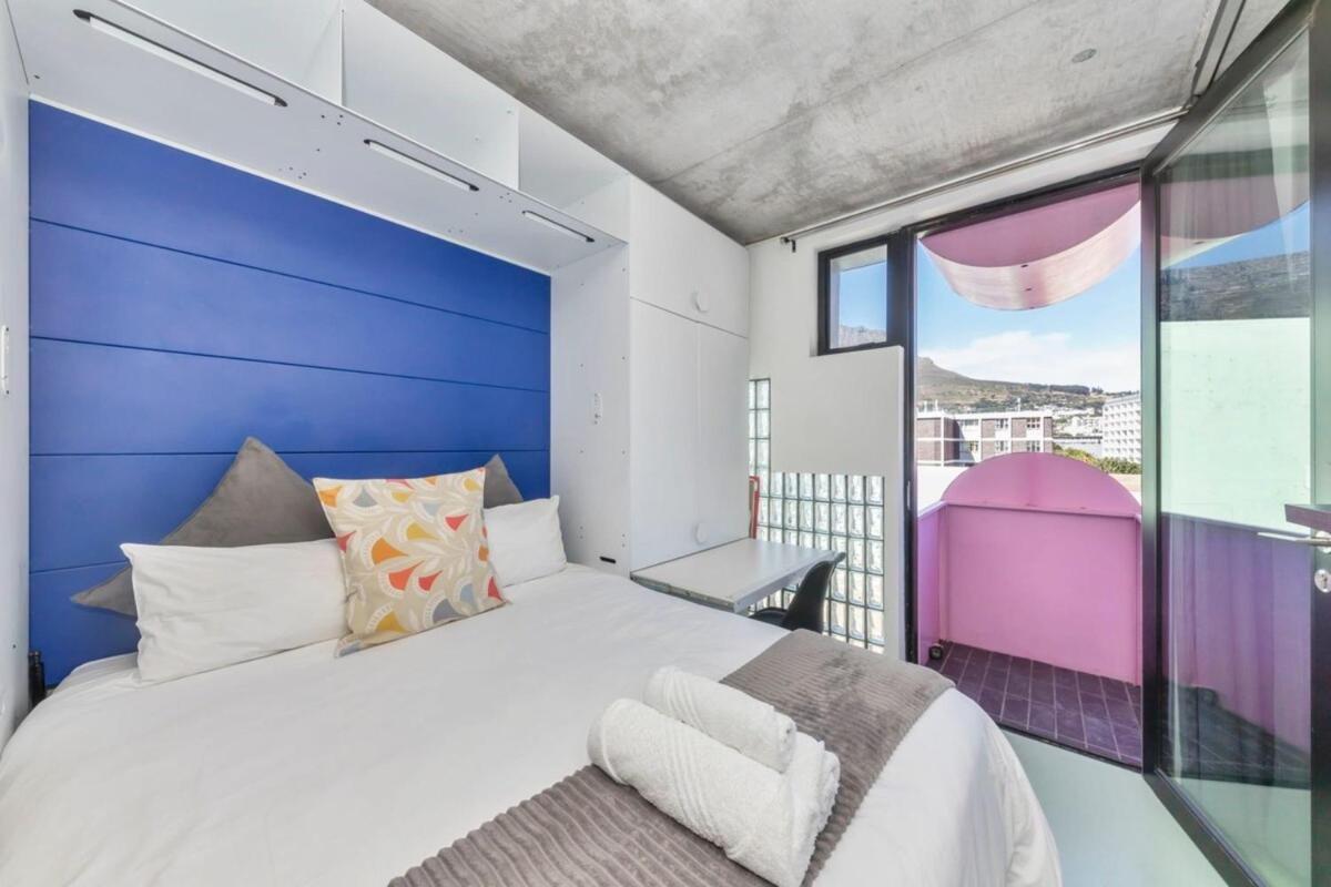 Modern Tranquil Studio Apartment Cape Town CBD! - image 6