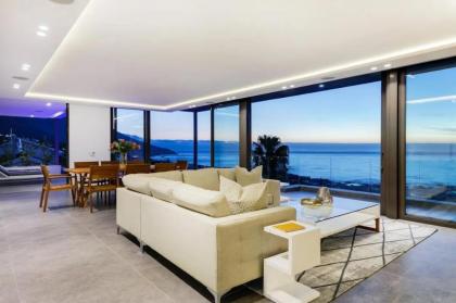 Skyline Views Modern 5-Bedroom Vacation Villa with Incredible Ocean Views - image 11