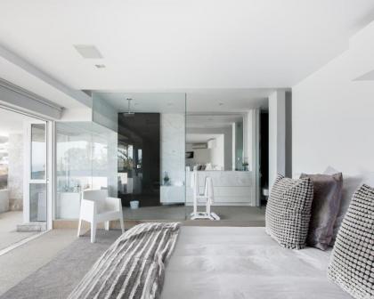 Duplex penthouse apartment in Cape Town - image 2