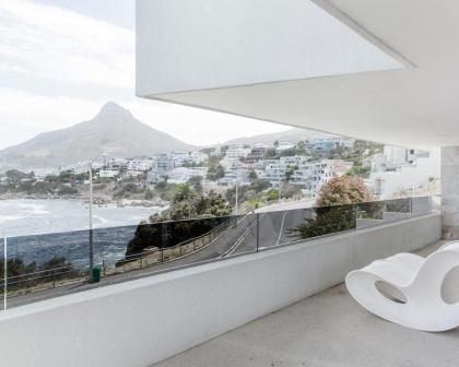 Duplex penthouse apartment in Cape Town - image 7