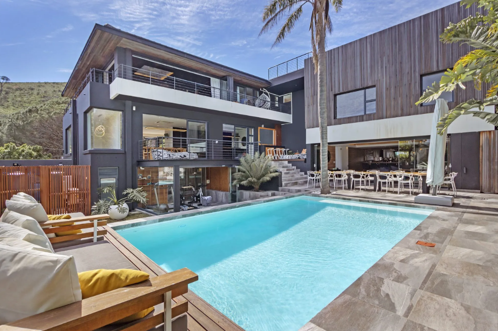 19 On Blair 6-bedroom holiday homes in Camps Bay - main image