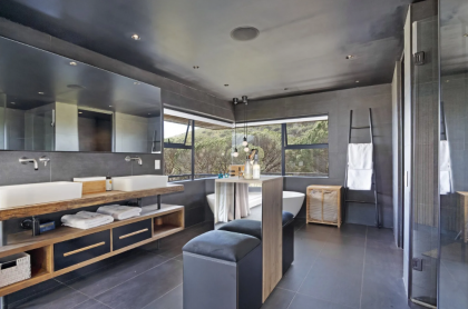 19 On Blair 6-bedroom holiday homes in Camps Bay - image 13